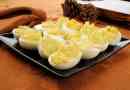 How to Make Tuna Deviled Eggs - आसान पकाने की विधि
