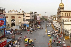 दिल्ली में चांदनी चौक क्षेत्र का अन्वेषण कैसे करें