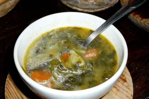 कैसे बनाएं गैलिशियन् सूप