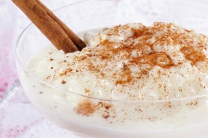 How to make राइस पुडिंग विद कंडेंस्ड मिल्क - आसान रेसिपी