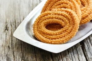 सॉफ्ट चकली बनाने की विधि