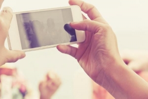 IPhone और Android से हटाए गए चित्रों को कैसे पुनर्प्राप्त करें