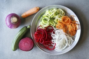 पास्ता को सब्जियों के साथ कैसे बदलें